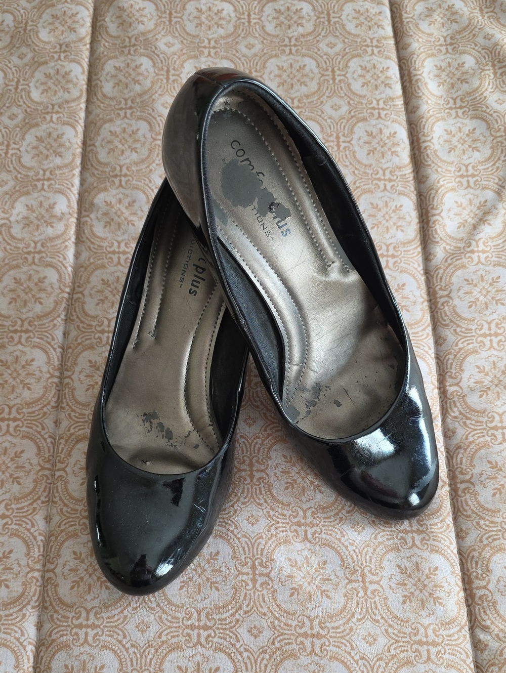 Black Patent Leather Comfort Plus Pumps
